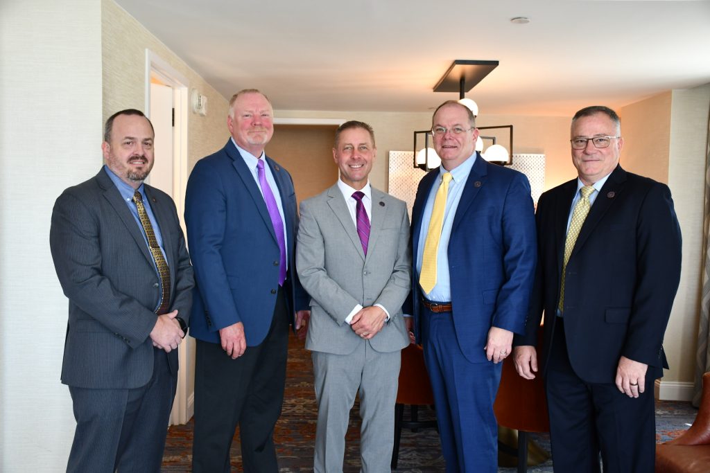 Rick Moore working with DIA defense consultants